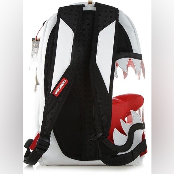 NEW SCREAM SHARK ART PIECE BACKPACK (DLXV) SPRAYGROUND RARE LIMITED EDITION - Picture 5 of 8